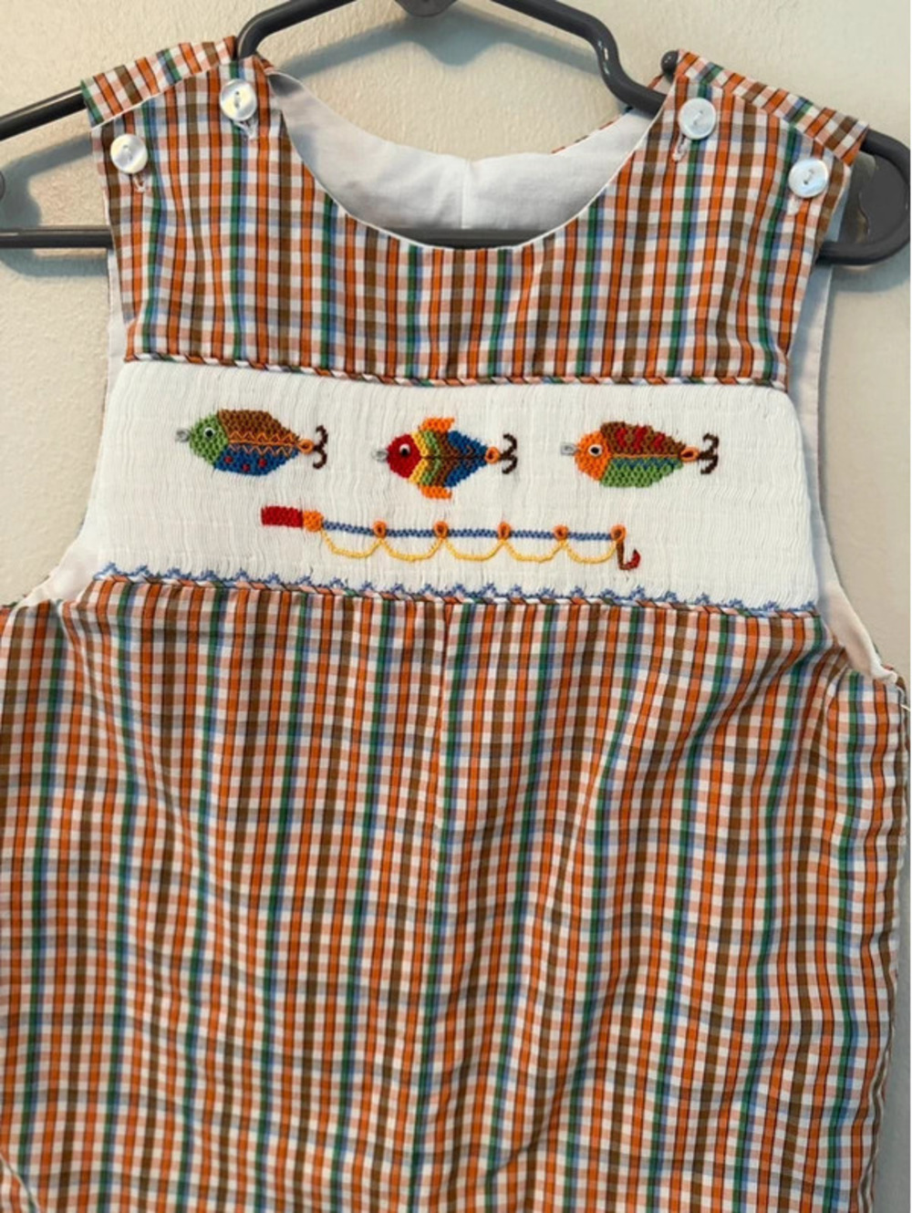 Velani Smocked Fish Jon Jon - Picture 2 of 3